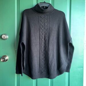 Wynne Layers XL Black Turtleneck Sweater